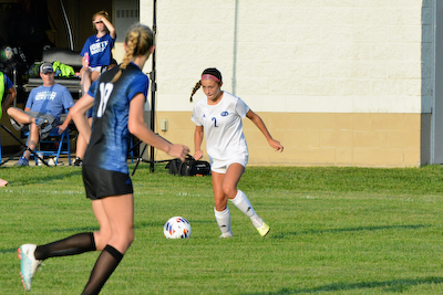 Bull Dogs and Franklin Community fight to a 2-2 draw in girls soccer cover photo