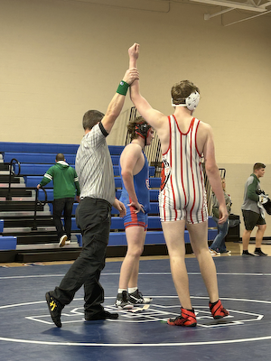 5 wrestlers go undefeated at the JV HHC cover photo
