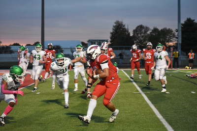 Sectional Round 1 football preview: Dragons vs. New Castle cover photo