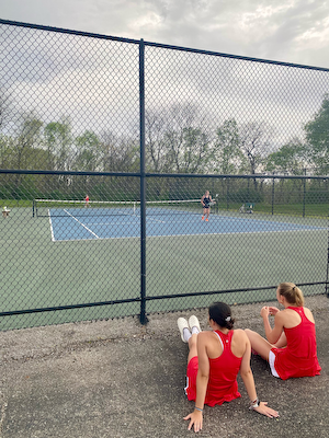 Stars drop close match to Covington in girls tennis cover photo